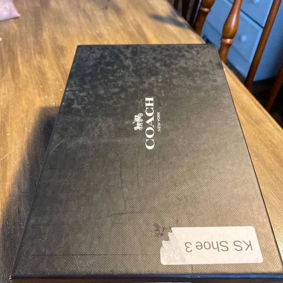 Coach Cornflower Blue Slip On Size 7.5 NIB - Picture 3 of 13